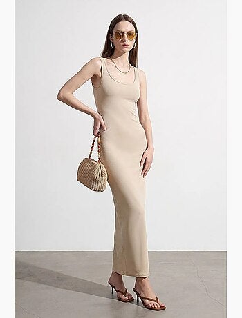 Vestido midi ajustado sin mangas dilvin