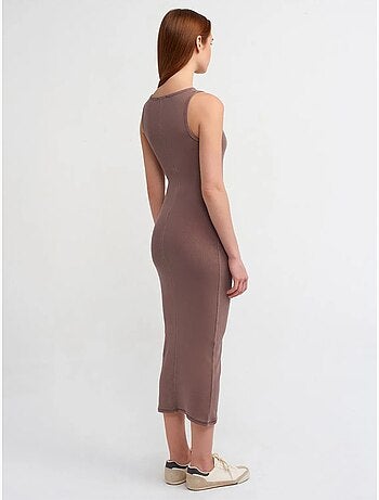 Vestido midi ajustado sin mangas dilvin