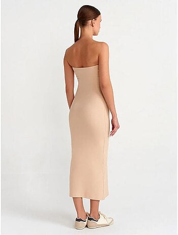 Vestido midi ajustado sin tirantes dilvin