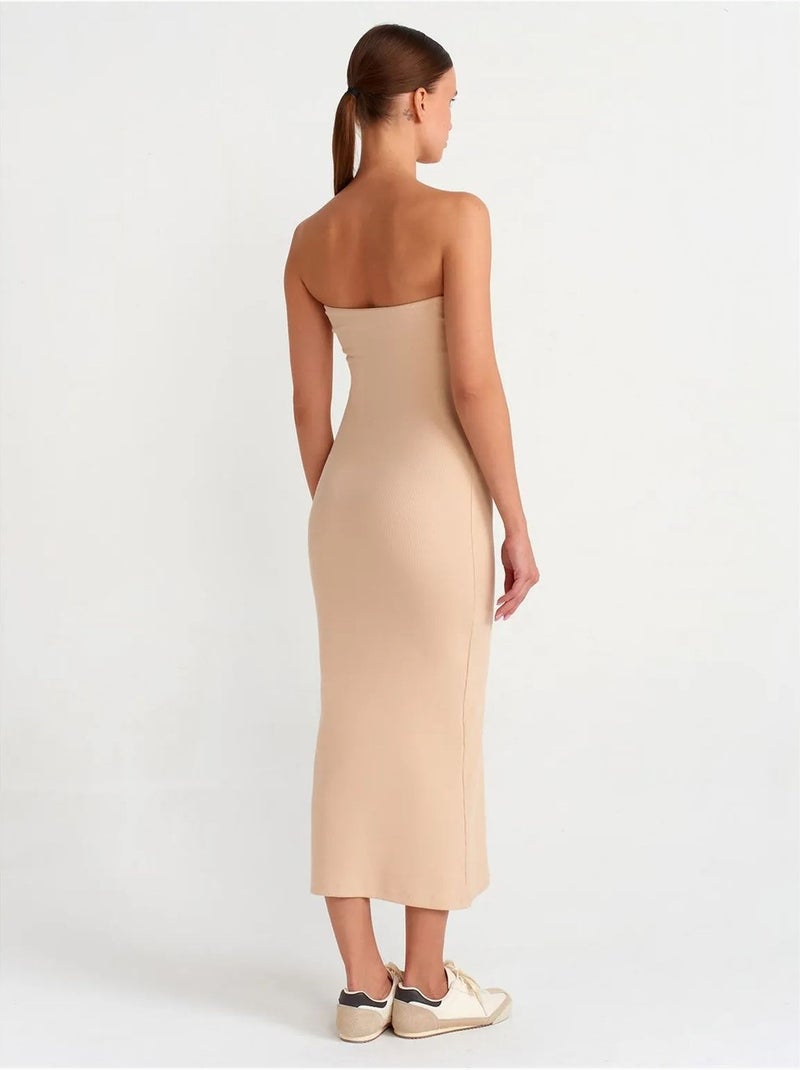 Vestido midi ajustado sin tirantes dilvin Beige arcilla - Kiabi