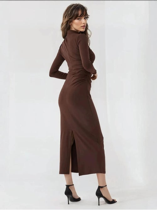 Vestido midi ajustado y drapeado - Kiabi Vestido midi ajustado y drapeado - Kiabi