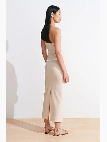 Vestido midi bodycon sin tirantes con abertura dilvin