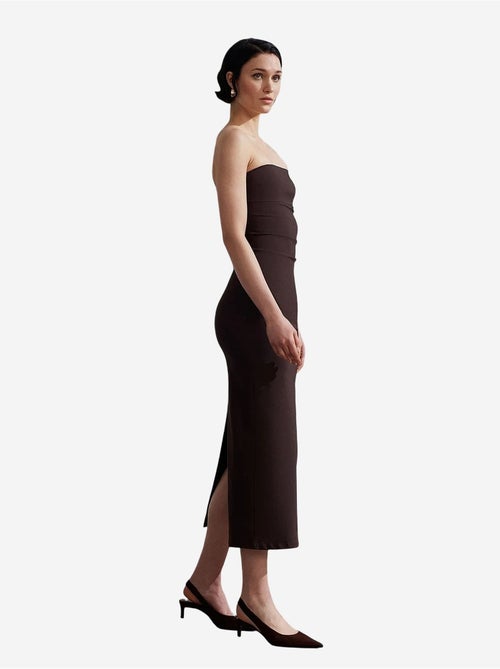 Vestido midi bodycon sin tirantes con abertura dilvin - Kiabi Vestido midi bodycon sin tirantes con abertura dilvin - Kiabi