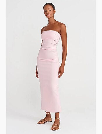 Vestido midi bodycon sin tirantes con abertura dilvin