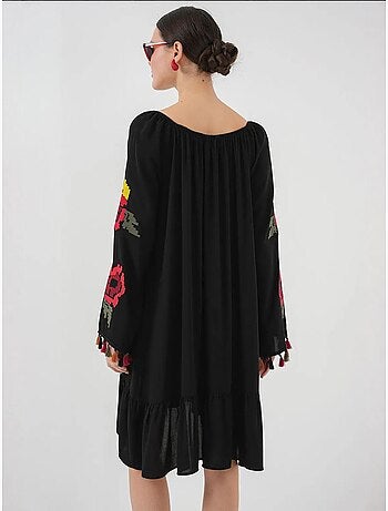 Vestido midi bordado bdart