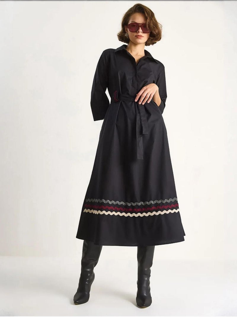 Vestido midi bordado con cierre de botones lucci Negro - Kiabi