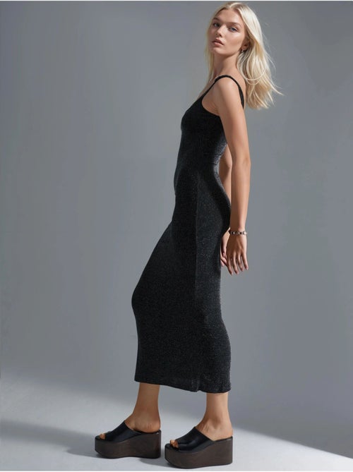 Vestido midi brillante con cuello en u de busem - Kiabi