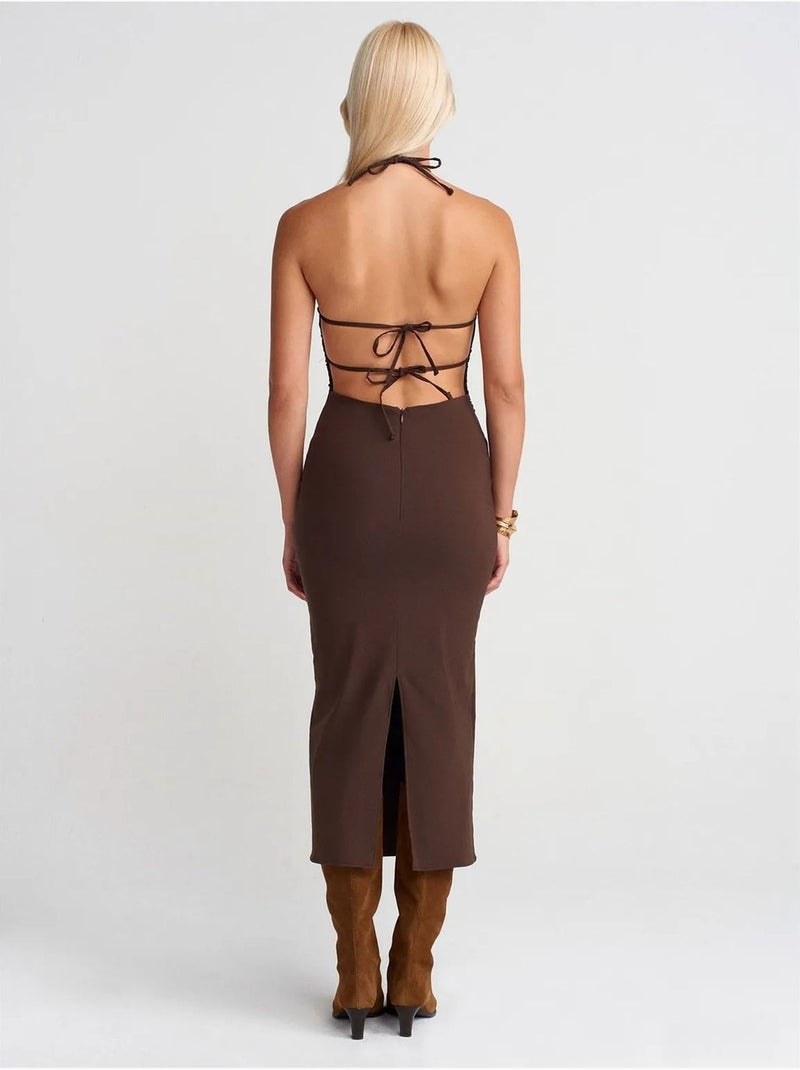 Vestido midi ceñido con cuello halter dilvin Marrón chocolate - Kiabi