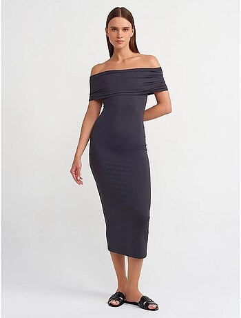 Vestido midi ceñido con escote barco dilvin