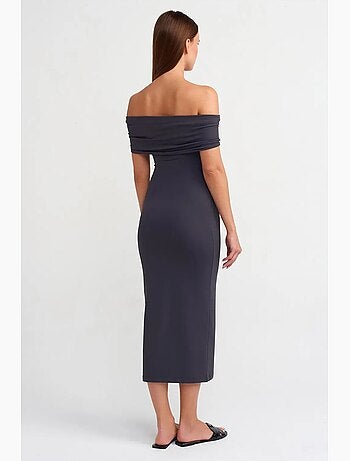 Vestido midi ceñido con escote barco dilvin