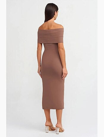 Vestido midi ceñido con escote barco dilvin