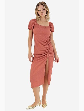 Vestido midi ceñido de canalé con escote cuadrado bdart