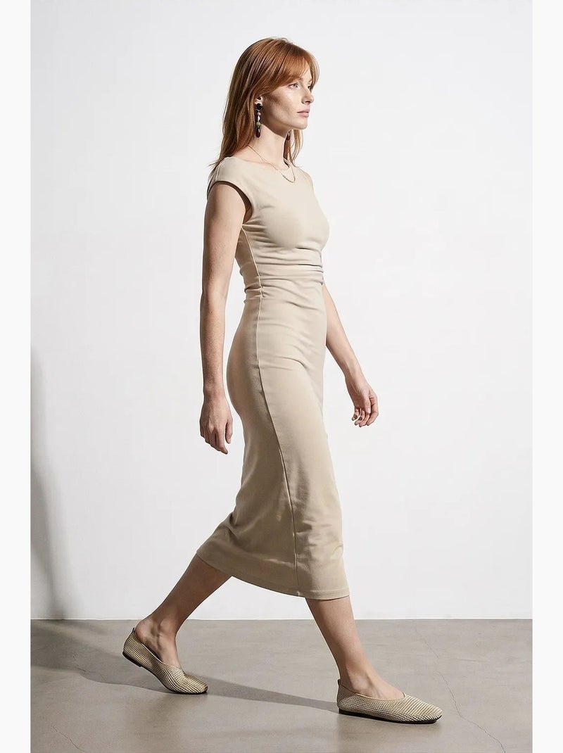 Vestido midi ceñido sin mangas dilvin Beige arcilla - Kiabi