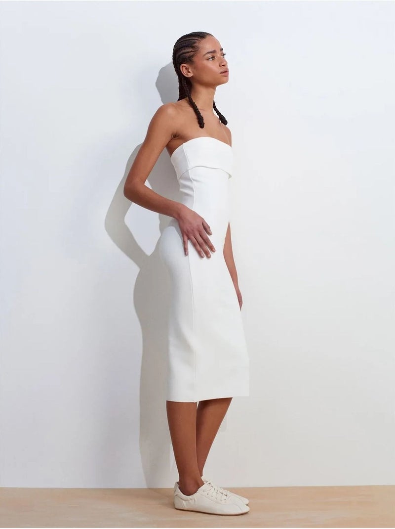 Vestido midi ceñido sin tirantes dilvin Blanco - Kiabi