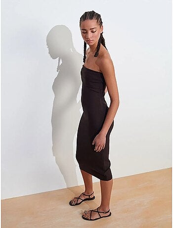Vestido midi ceñido sin tirantes dilvin