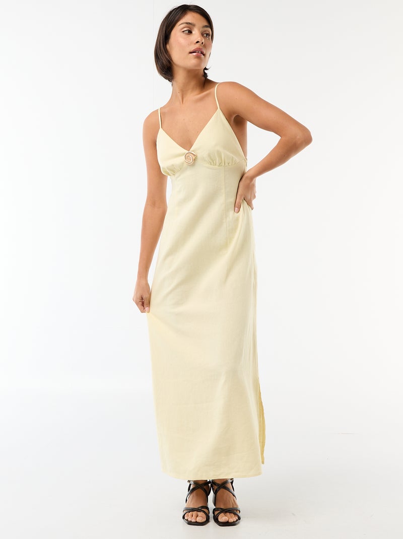 Vestido midi con adorno de fantasía en el cuello Amarillo - Kiabi