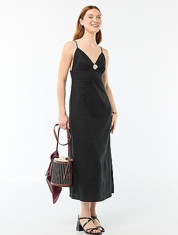 Vestido midi con adorno de fantasía en el cuello