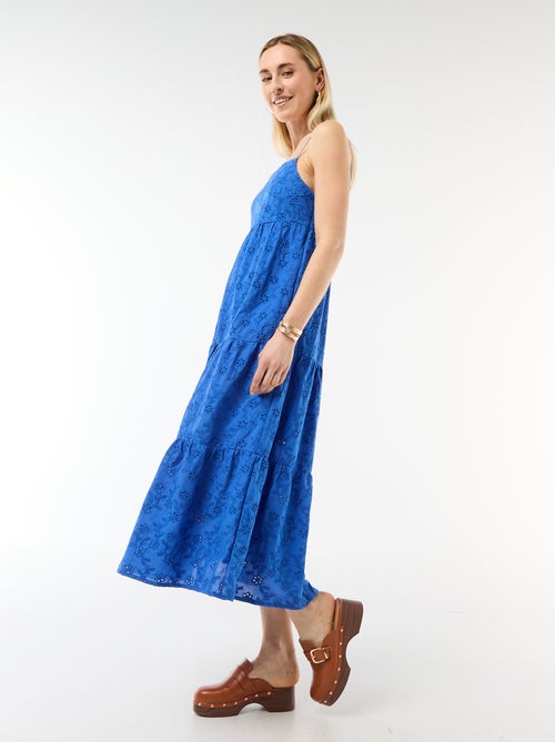 Vestido midi con bordado inglés y tirantes ajustables - Kiabi
