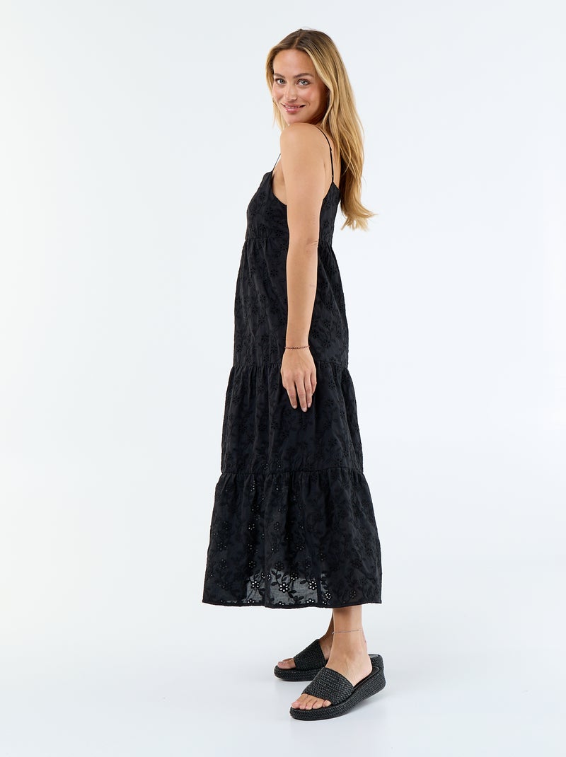 Vestido midi con bordado inglés y tirantes ajustables Negro - Kiabi