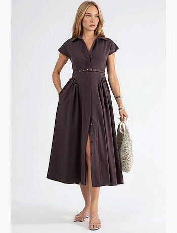 Vestido midi con cinturón y cuello camisero busem