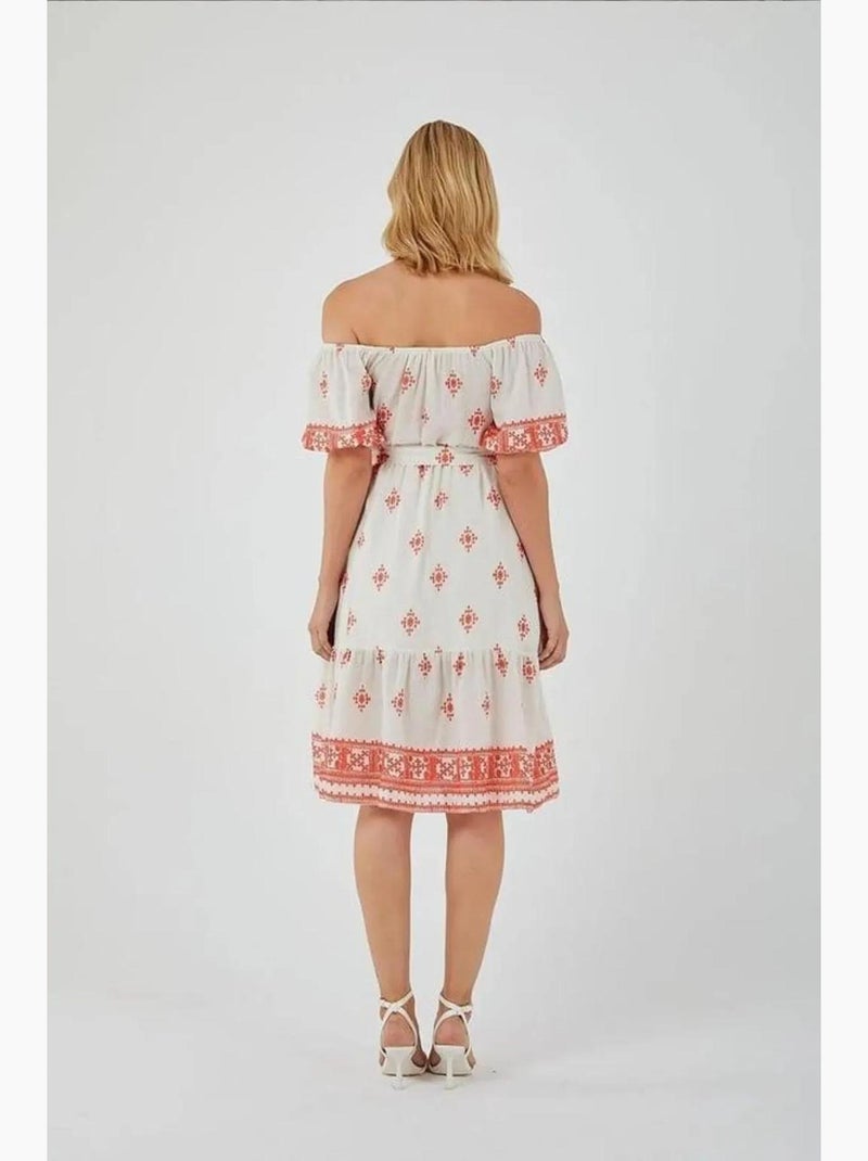 Vestido midi con cuello barco y estampado floral de con detalle de accesorios mixray Blanco roto - Kiabi