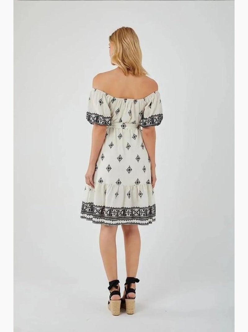 Vestido midi con cuello barco y estampado floral de con detalle de accesorios mixray Crema - Kiabi