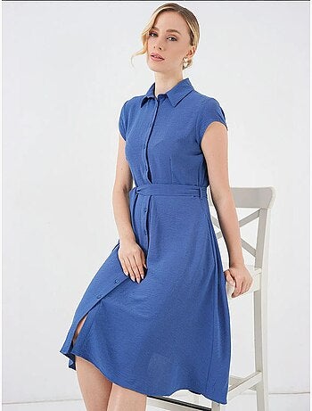 Vestido midi con cuello camisero abotonado y corte a con detalle de ribete bdart