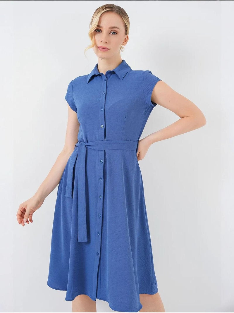 Vestido midi con cuello camisero abotonado y corte a con detalle de ribete bdart Azul laguna - Kiabi