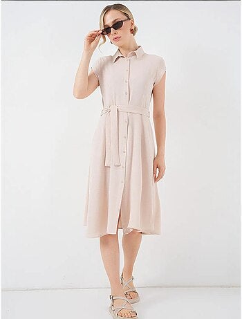 Vestido midi con cuello camisero abotonado y corte a con detalle de ribete bdart