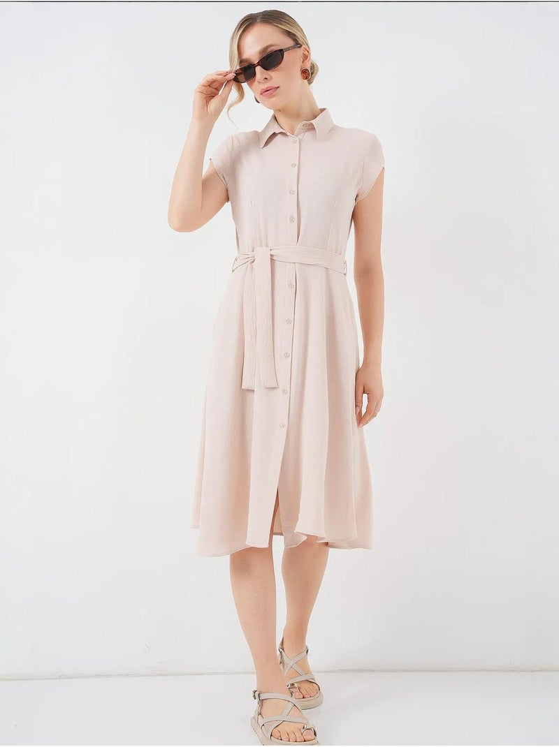 Vestido midi con cuello camisero abotonado y corte a con detalle de ribete bdart Crema - Kiabi