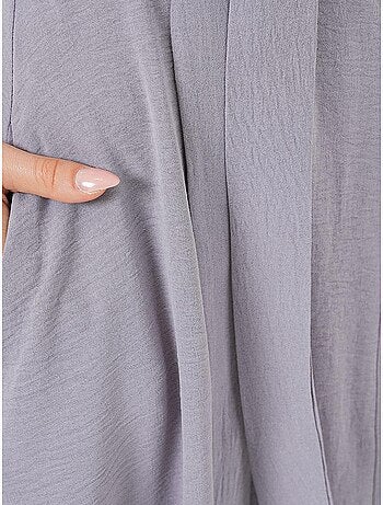 Vestido midi con cuello camisero abotonado y corte a con detalle de ribete bdart