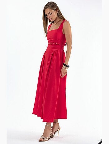 Vestido midi con cuello cuadrado y cinturón busem