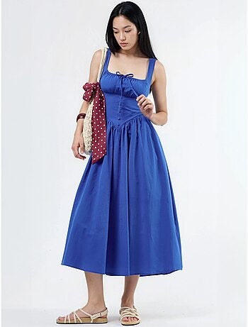Vestido midi con cuello cuadrado y detalle de botones busem