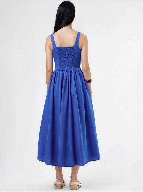 Vestido midi con cuello cuadrado y detalle de botones busem - Kiabi Vestido midi con cuello cuadrado y detalle de botones busem - Kiabi