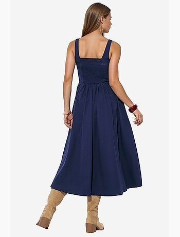 Vestido midi con cuello cuadrado y detalle de botones busem