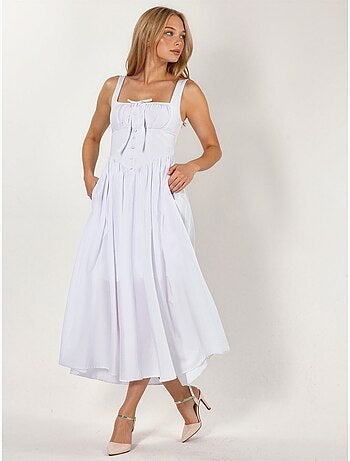 Vestido midi con cuello cuadrado y detalle de botones busem
