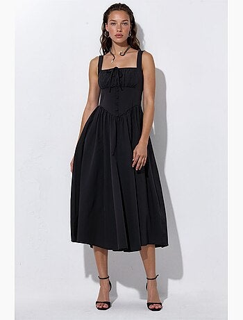 Vestido midi con cuello cuadrado y detalle de botones busem
