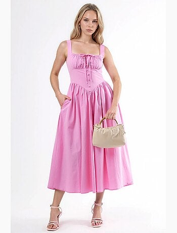 Vestido midi con cuello cuadrado y detalle de botones busem