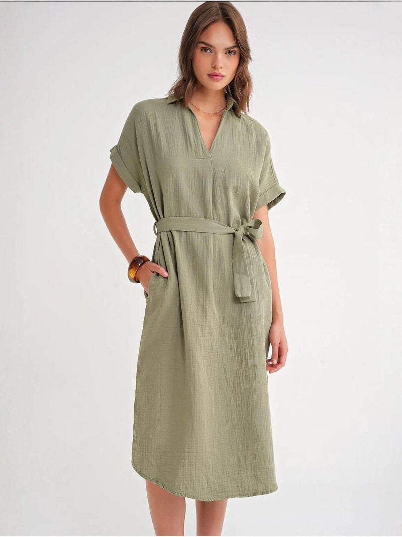Vestido midi con cuello en v y detalles de accesorios mixray Caqui - Kiabi