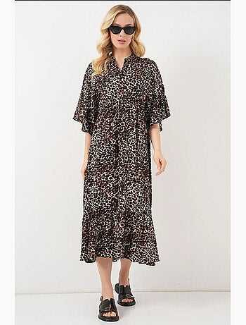 Vestido midi con cuello en v y mangas tres cuartos estampado bdart