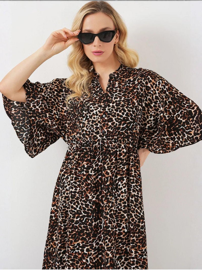 Vestido midi con cuello en v y mangas tres cuartos estampado bdart Marrón avellana - Kiabi
