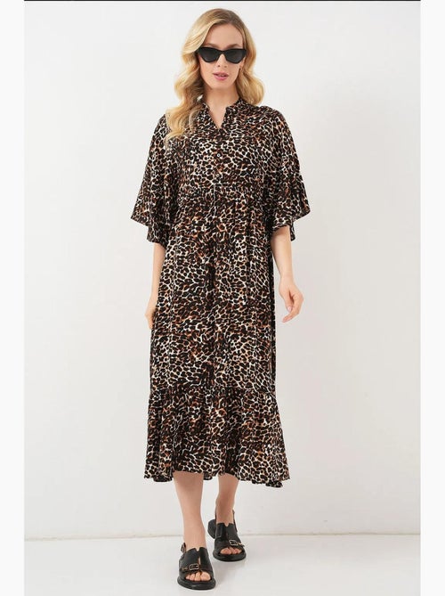 Vestido midi con cuello en v y mangas tres cuartos estampado bdart - Kiabi Vestido midi con cuello en v y mangas tres cuartos estampado bdart - Kiabi