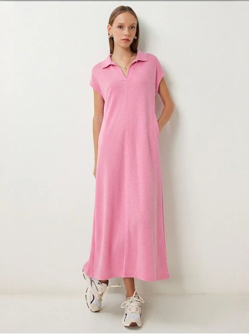 Vestido midi con cuello polo y bolsillo de estambul istanbul - Kiabi Vestido midi con cuello polo y bolsillo de estambul istanbul - Kiabi
