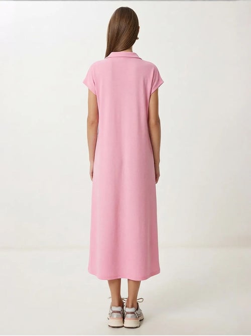 Vestido midi con cuello polo y bolsillo de estambul istanbul - Kiabi Vestido midi con cuello polo y bolsillo de estambul istanbul - Kiabi
