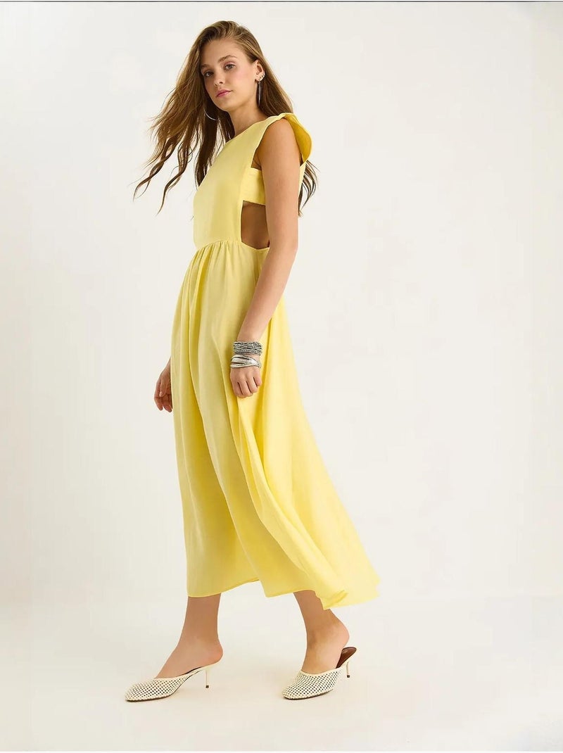 Vestido midi con cuello redondo y aberturas lucci Amarillo limón - Kiabi