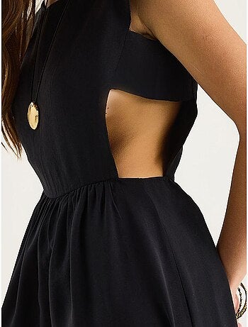 Vestido midi con cuello redondo y aberturas lucci