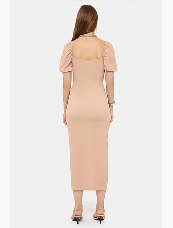Vestido midi con escote corazón, mangas abullonadas y abertura lateral hiccup