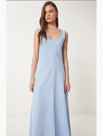 Vestido midi con escote en u istanbul