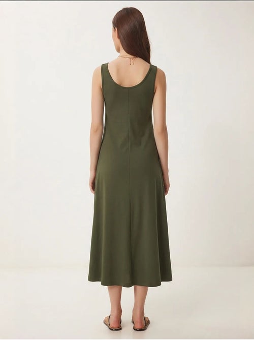 Vestido midi con escote en u istanbul - Kiabi
