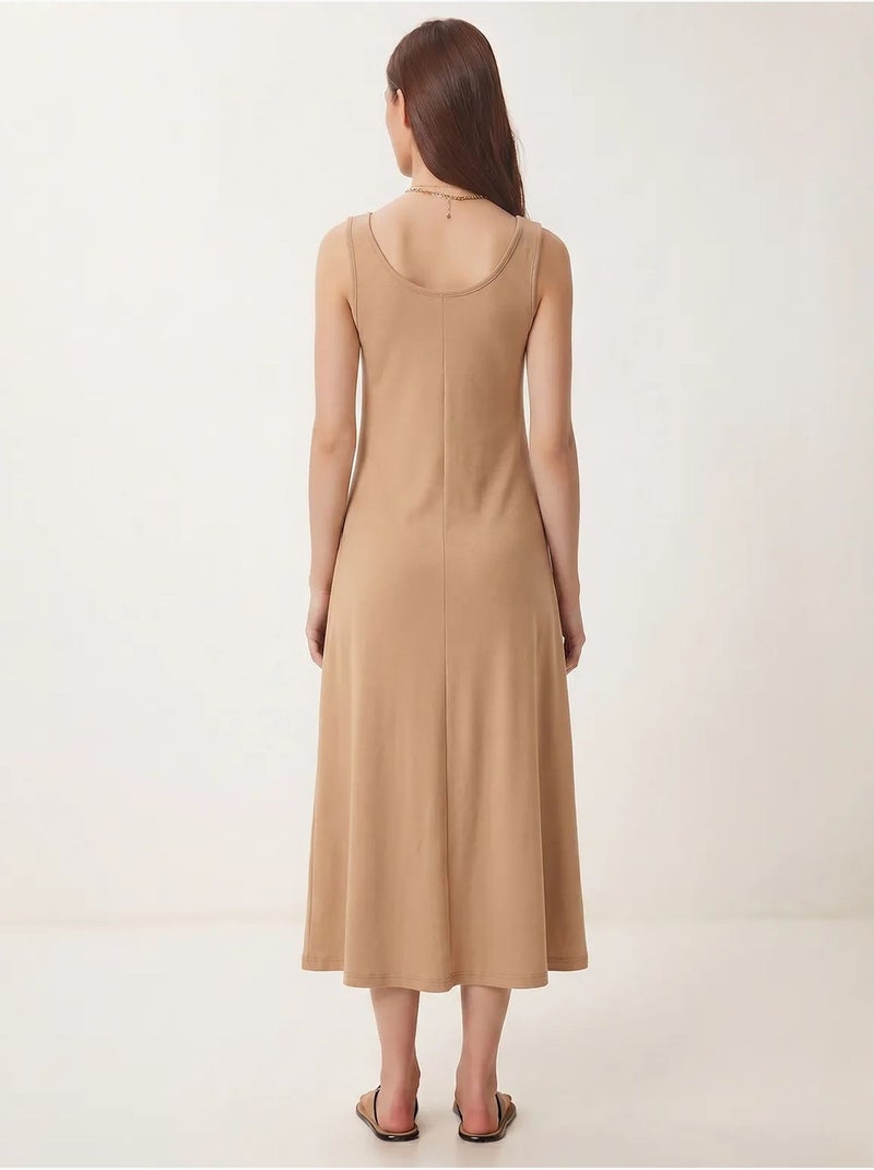 Vestido midi con escote en u istanbul Greige - Kiabi